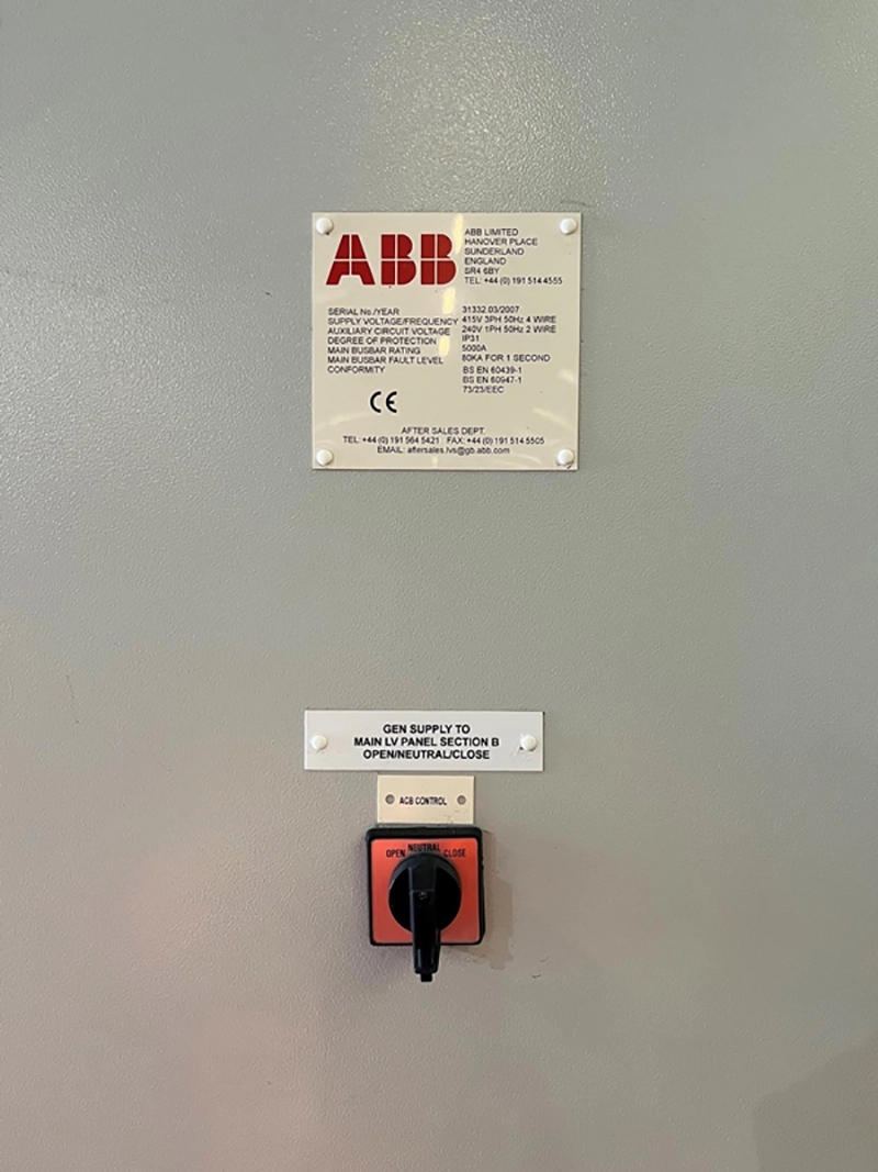 Used ABB / Siemens LV Power Distribution Panel