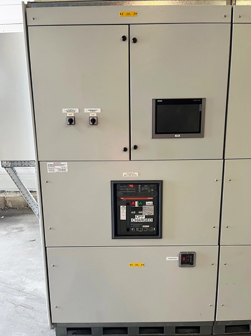 Used ABB / Siemens LV Power Distribution Panel